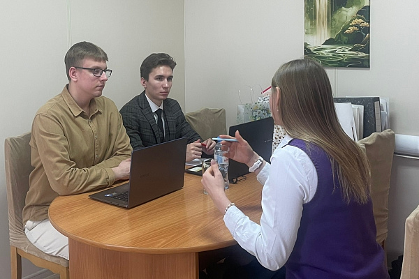 В Тальменке более 70 студентов и старшеклассников приняли участие в новом сезоне проекта «Юристы населению»