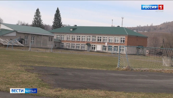 В детских загородных лагерях Барнаула усилят меры безопасности после пожара в «Соснячке»