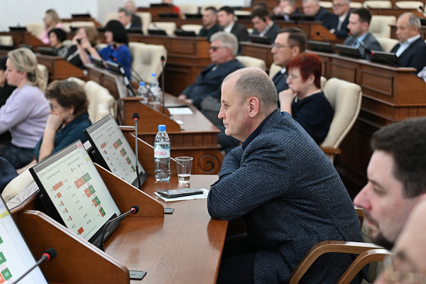 Депутаты АКЗС готовят пакет предложений по повышению качества и эффективности профосмотров