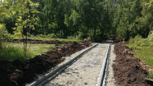 В парке «Юбилейный» продолжаются работы по благоустройству