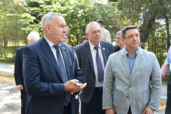 Депутаты АКЗС будут добиваться, чтобы в Тальменке реконструировали уличную водопроводную сеть