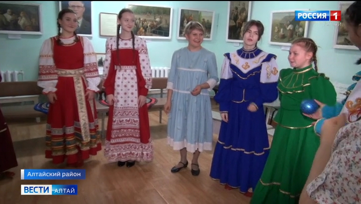 В краеведческом музее Алтайского района устроили капустные посиделки