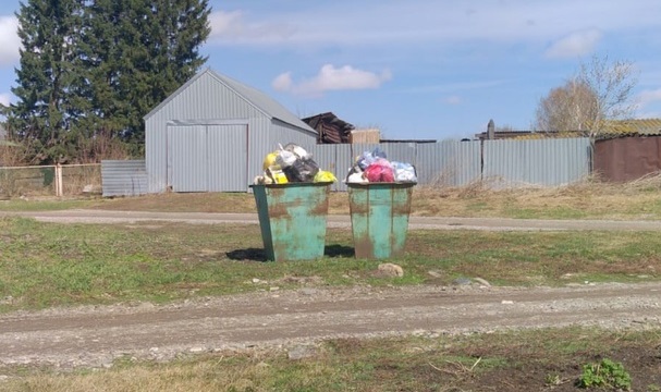Жители Алтайского района пожаловались на мусорного регоператора в Генпрокуратуру