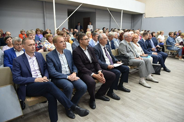 Газификация и чистая вода: Александр Романенко обозначил приоритеты Тальменского района