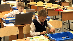 Сегодня в Алтайском крае открылись три новых школьных кванториума: один – в Бийске и два – в Барнауле 