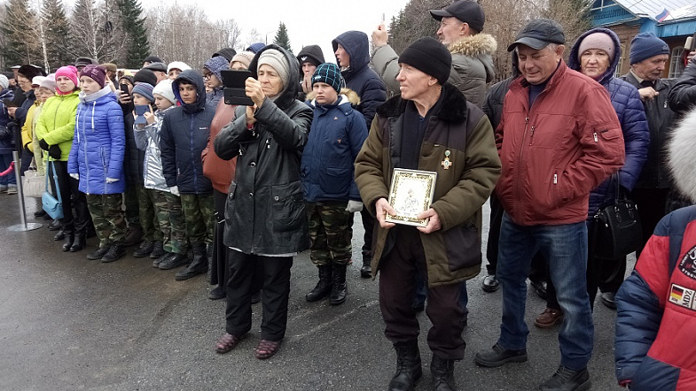 Храм, где крестили Калашникова. Спустя 85 лет в Курье открылась Знаменская церковь