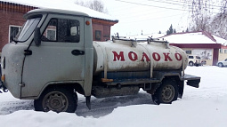 Жительница Чарышского района угнала молоковоз, чтобы покататься по селу