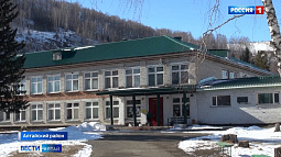 В селе Ая восстановили крышу школы, разрушенную в сильный ураган