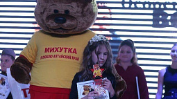 Девочка из Алтайского края Велимира Шадрина записала с Димой Биланом совместную песню