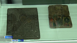 В Рубцовске проходит выставка икон и церковного облачения «Образ»