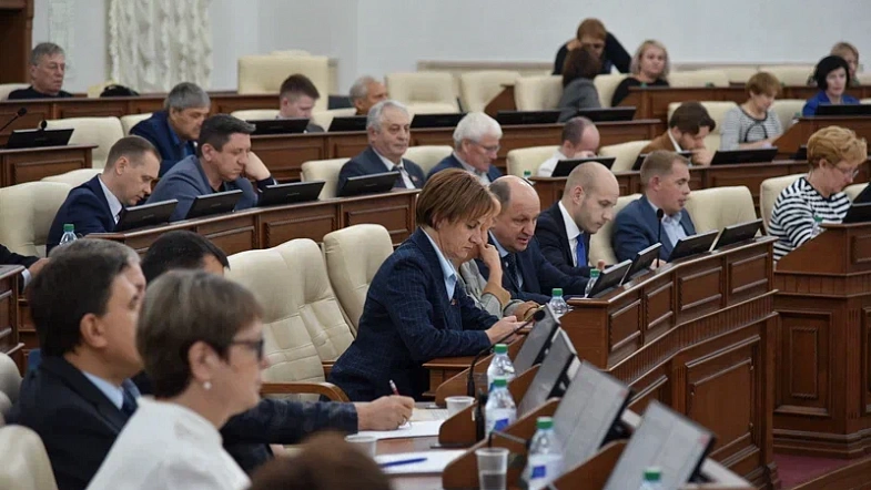 Проект краевого бюджета на следующий год прошёл сегодня публичные слушания