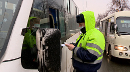 В Барнауле провели рейд по соблюдению масочного режима в общественном транспорте