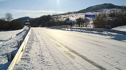 В Солонешенском районе капитально отремонтировали мост через реку Спайку