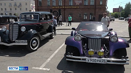 На Алтае стартовал ретро-автопробег в честь столетия Чуйского тракта