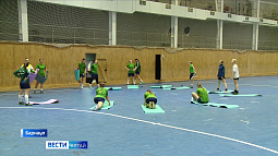 Хоккеистки «Коммунальщика» отправились в Куала-Лумпур на игровые сборы 
