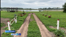 В Баевском районе открыли турбазу на берегу минерального озера