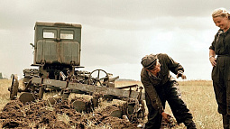 Интерьер временного жилища и одежду первоцелинников можно увидеть на выставке в Барнауле