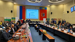 В эти минуты в Белокурихе идут заседания 15-й зерновой конференции