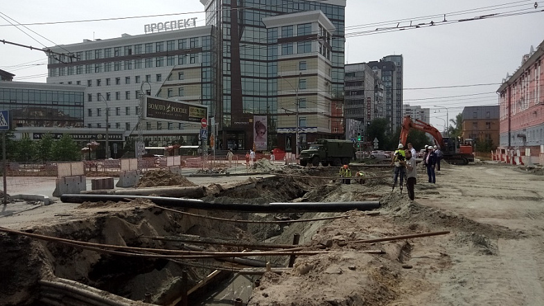 В Барнауле дорожники и коммунальщики наконец-то согласовали графики ремонта