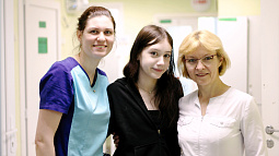 В Барнауле детские хирурги извлекли швейную иглу из ноги студентки