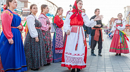 Стрелой или по солнцу – какими бывают хороводы?