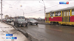 Стало известно, как изменится схема движения транспорта на время ремонта моста на Новом рынке