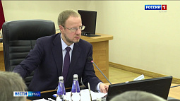 Виктор Томенко поручил Минобру провести разъяснительную работу с муниципалитетами по финансированию питания в детсадах 