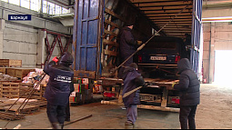 Из Барнаула в ДНР отправили две фуры с техникой и гуманитарной помощью