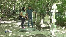 В Бийске разрушается Вознесенское кладбище, где захоронены выдающиеся горожане 