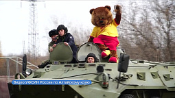 Спецназ УФСИН по Алтайскому краю вместе с Михуткой исполнил мечту барнаульского мальчика