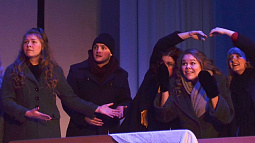 В Барнауле проходит фестиваль любительских театров «Облепиха»