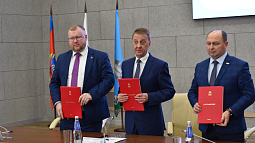 Профсоюз, работодатели и власти договорились, как будет расти зарплата у барнаульцев