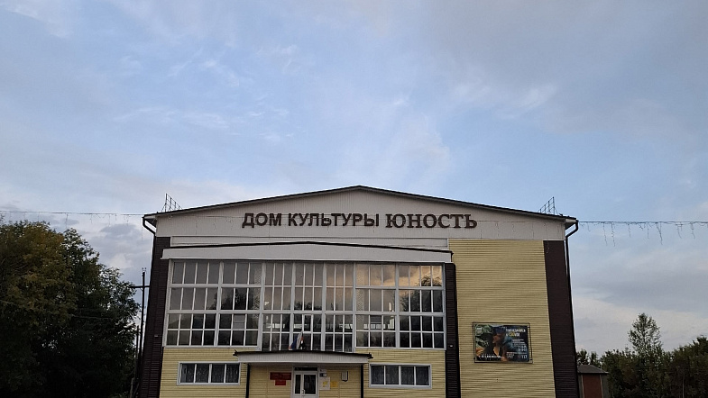 Литургия на месте страданий: митрополит Сергий совершил богослужение в посёлке Кировский, где когда-то был Чистюньлаг