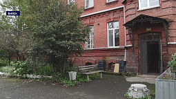 В Бийске возник конфликт вокруг дома, который известен в городе как  «Винные склады»