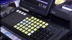 Российские магазины теперь могут не выдавать покупателям бумажные кассовые чеки