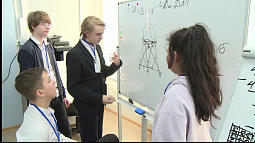 В Барнауле стартовали необычные интеллектуальные соревнования – математические бои