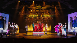 Губернаторские ёлки начались в краевом театре драмы