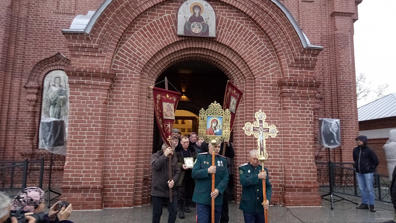Храм, где крестили Калашникова. Спустя 85 лет в Курье открылась Знаменская церковь