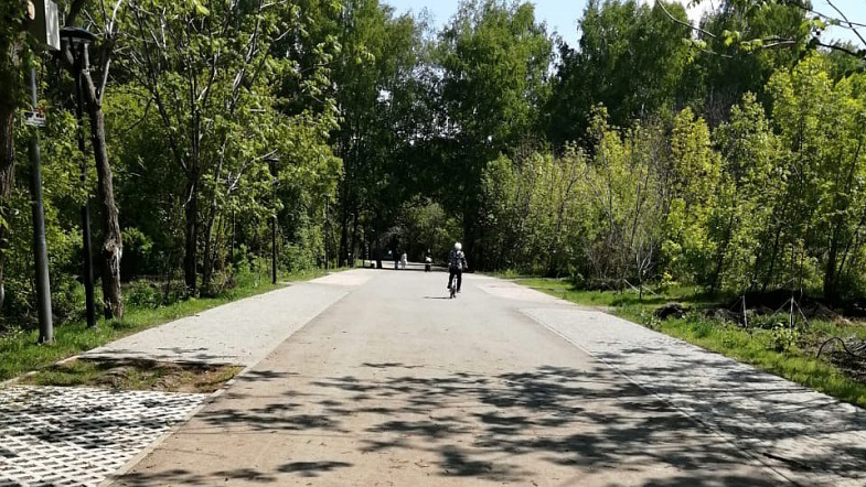 В парке «Юбилейный» продолжаются работы по благоустройству