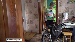 Десантники СВО так вдохновили парня-инвалида из Павловского района, что он начал ходить
