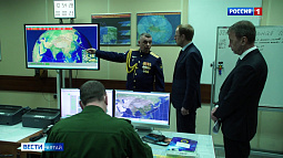 Губернатор Алтайского края Виктор Томенко побывал в 314-м отдельном радиотехническом центре