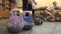 Юная силачка живёт в алтайском селе и мечтает стать чемпионкой мира