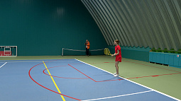 Виктор Томенко побывал в спорткомплексе райцентра Мамонтово 