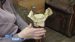 Пенсионерка чуть не отдала мошенникам почти полмиллиона рублей сбережений в банке с вареньем