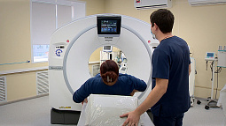 В краевой больнице скорой помощи появился новый компьютерный томограф