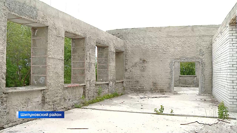 Село в Шипуновском районе который год остаётся без школы