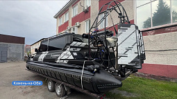 В Каменский район из Красноярска доставили новую аэролодку «Север 750 К Лонг»