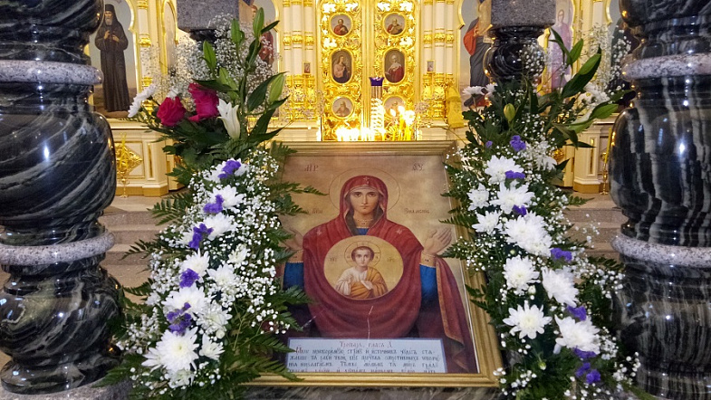Храм, где крестили Калашникова. Спустя 85 лет в Курье открылась Знаменская церковь