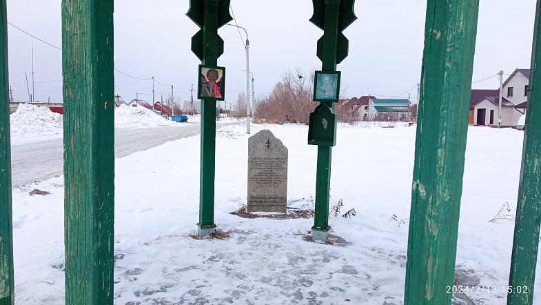 Жители Новоалтайска жалуются на свалку у часовни