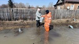 В Бийске собирают гуманитарную помощь для пострадавших от паводка
